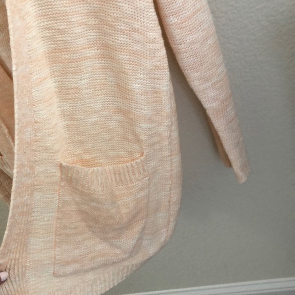 Pink cardigan - Picture 3 of 3